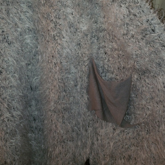 H&M Faux fur long vest - Picture 3 of 4